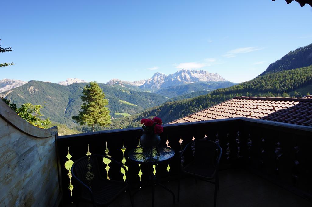 Chalet Frapes ซานมาร์ตีโน อิน บาร์เดีย ภายนอก รูปภาพ