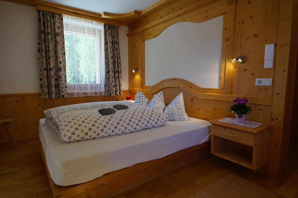 Chalet Frapes ซานมาร์ตีโน อิน บาร์เดีย ภายนอก รูปภาพ