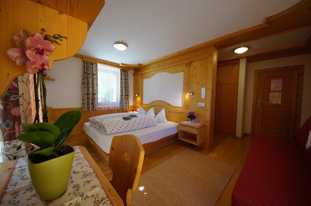 Chalet Frapes ซานมาร์ตีโน อิน บาร์เดีย ภายนอก รูปภาพ