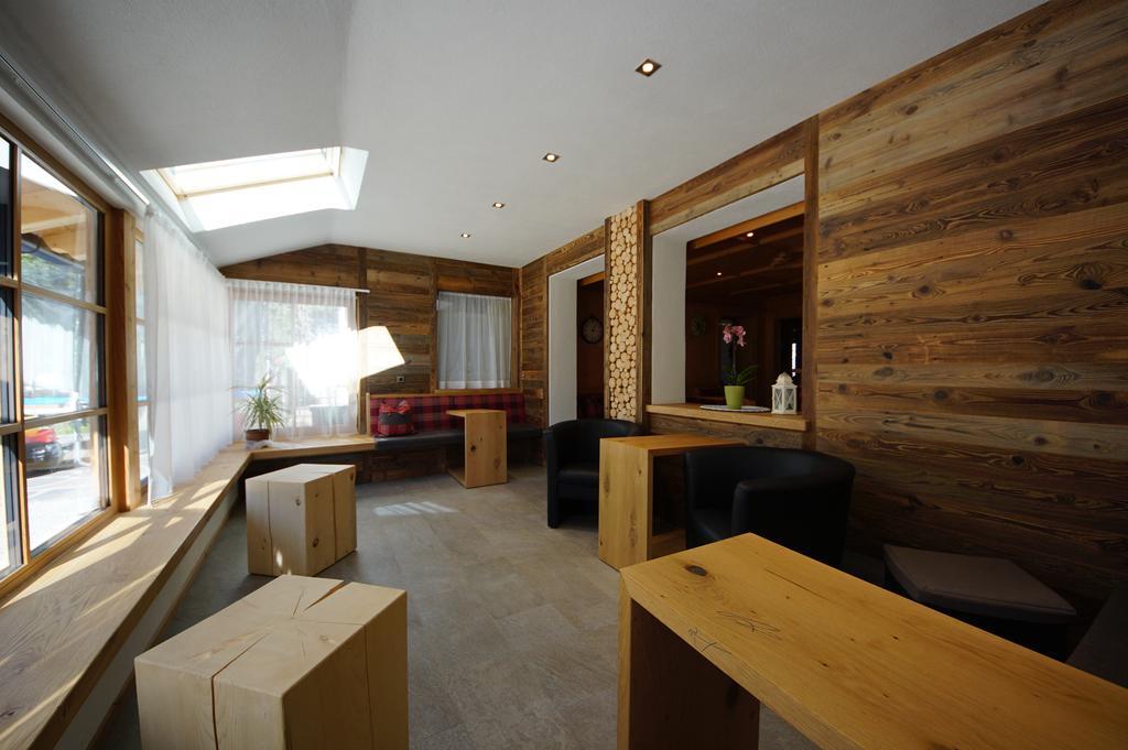 Chalet Frapes ซานมาร์ตีโน อิน บาร์เดีย ภายนอก รูปภาพ
