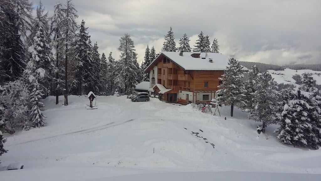 Chalet Frapes ซานมาร์ตีโน อิน บาร์เดีย ภายนอก รูปภาพ