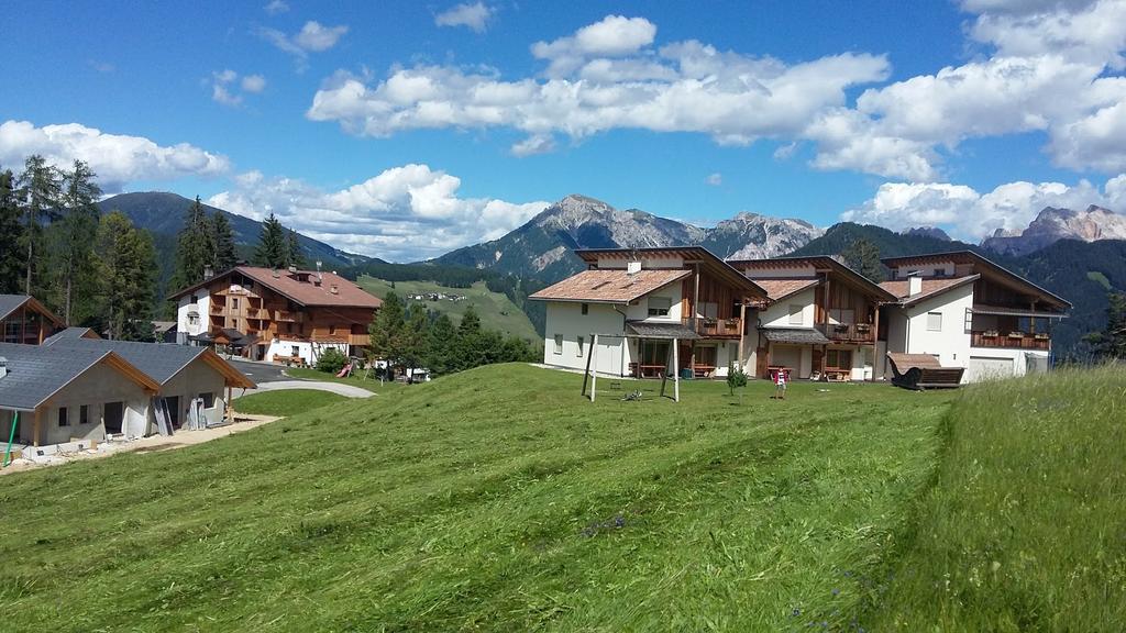 Chalet Frapes ซานมาร์ตีโน อิน บาร์เดีย ภายนอก รูปภาพ